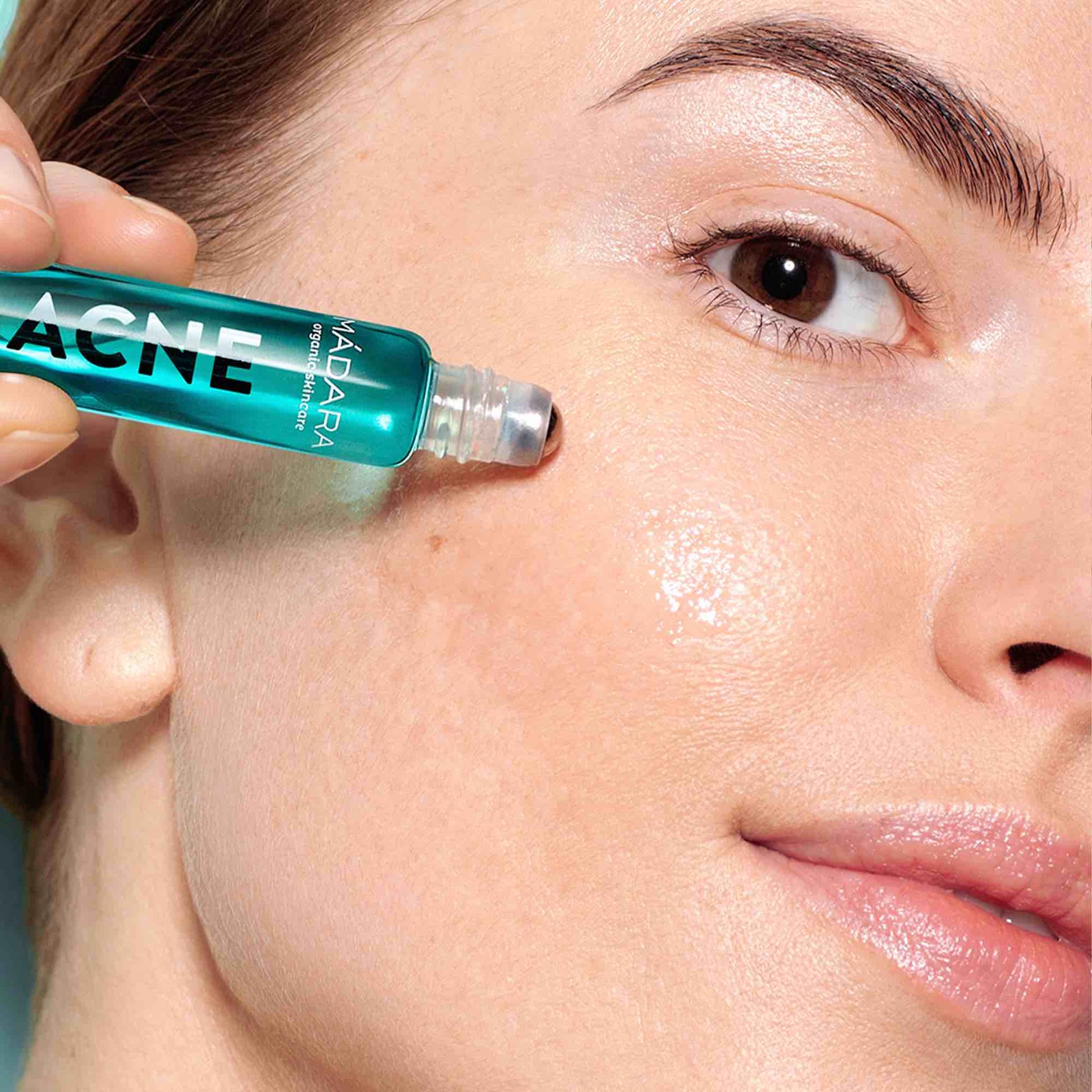 Acne Spot Roll-On - IOrganic