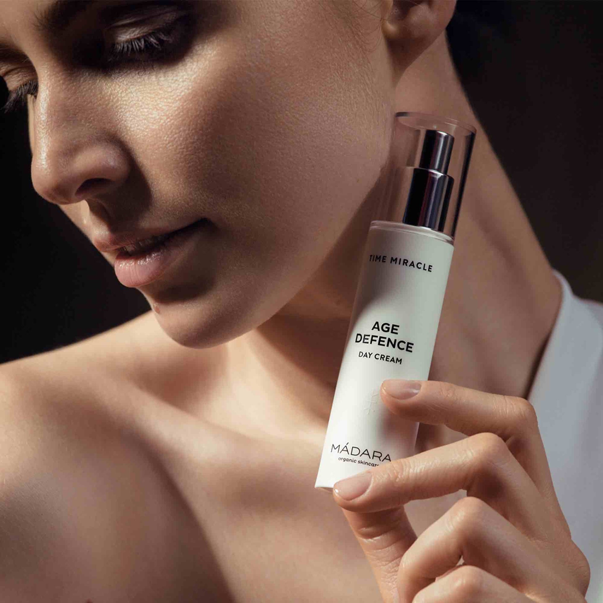 Time Miracle Age Defence Day Cream - IOrganic