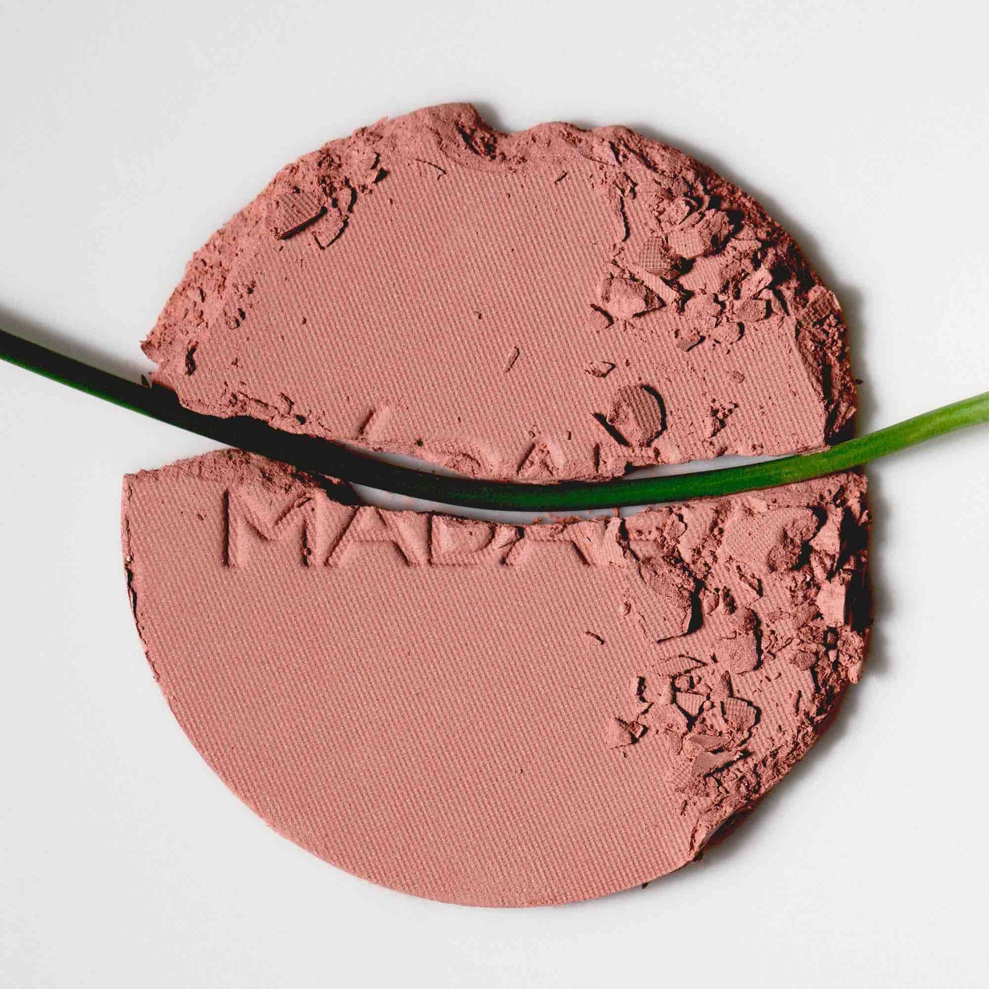 Magnetic Blush - IOrganic