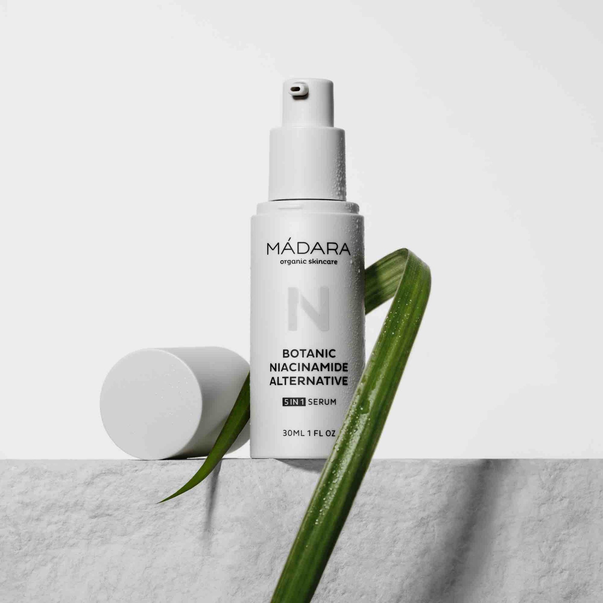 Botanic Niacinamide Alternative 5in1 Serum - IOrganic