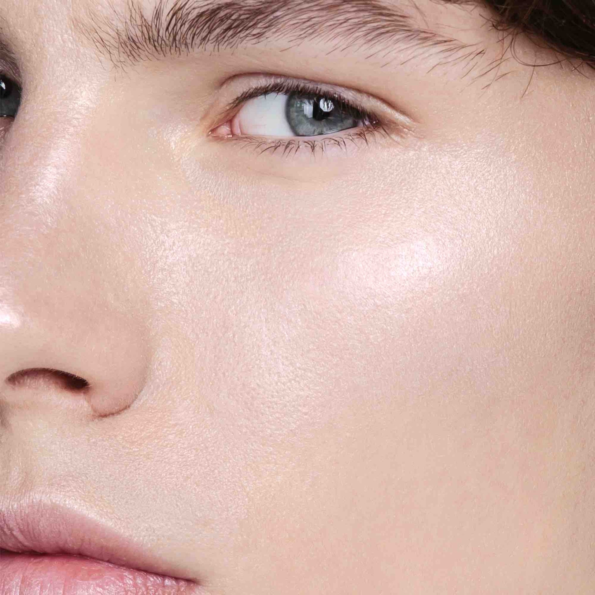 The Concealer - IOrganic