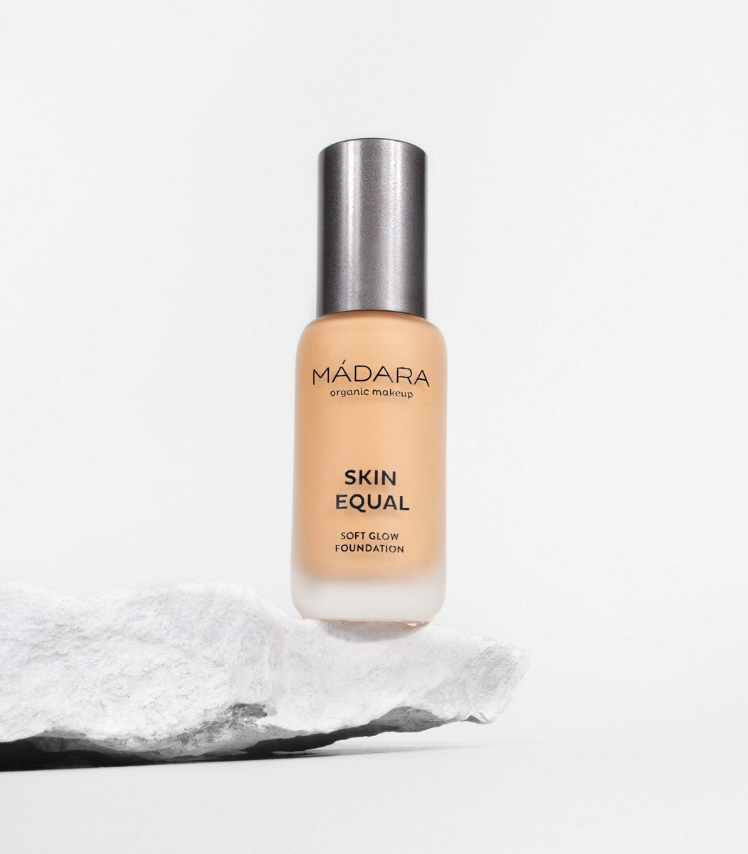 Skin Equal Soft Glow Foundation SPF15 - IOrganic
