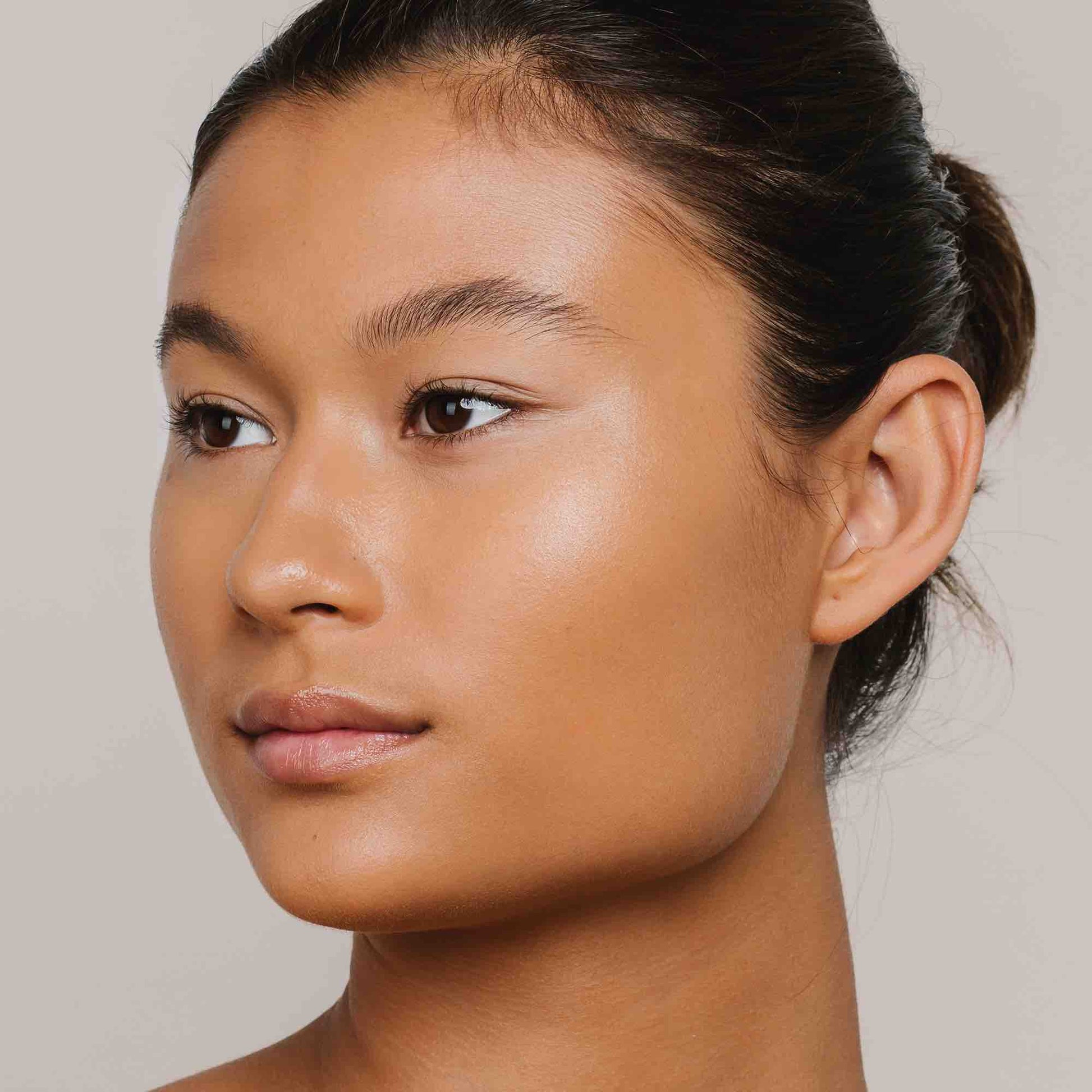 Skin Equal Soft Glow Foundation SPF15 - IOrganic