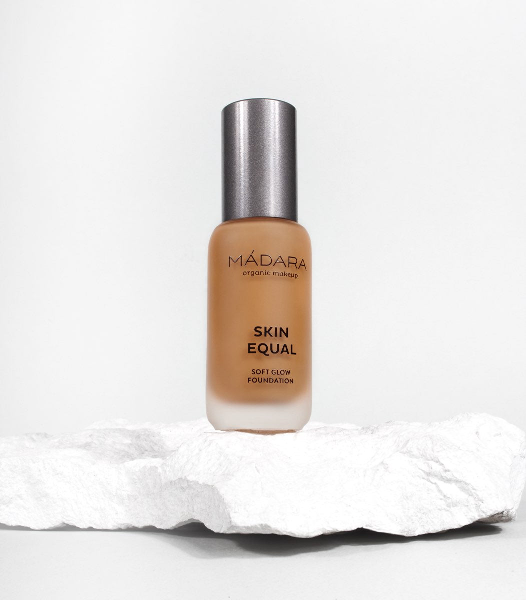 Skin Equal Soft Glow Foundation SPF15 - IOrganic