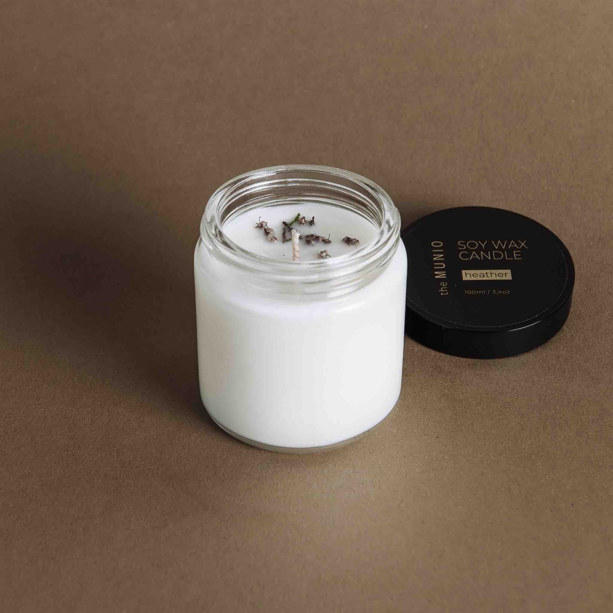 Mini Candela ai Fiori di Erica in Vetro Votivo - IOrganic