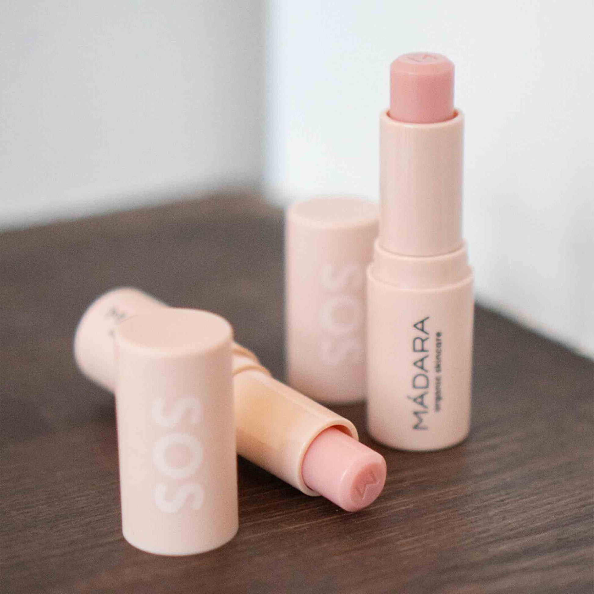 SOS Lip Hydra Rescue Balm - IOrganic