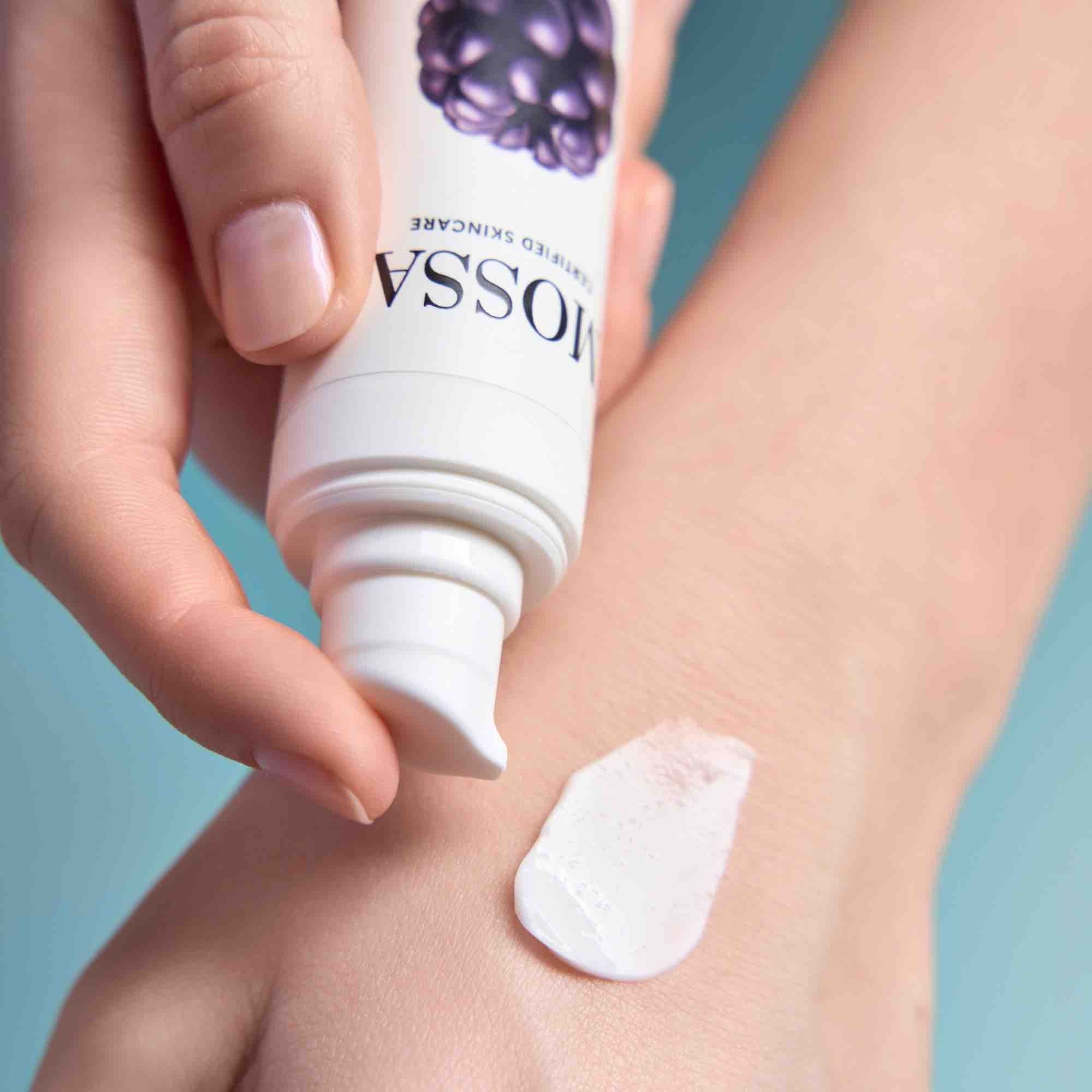 Youth Defence Restoring Night Cream - IOrganic